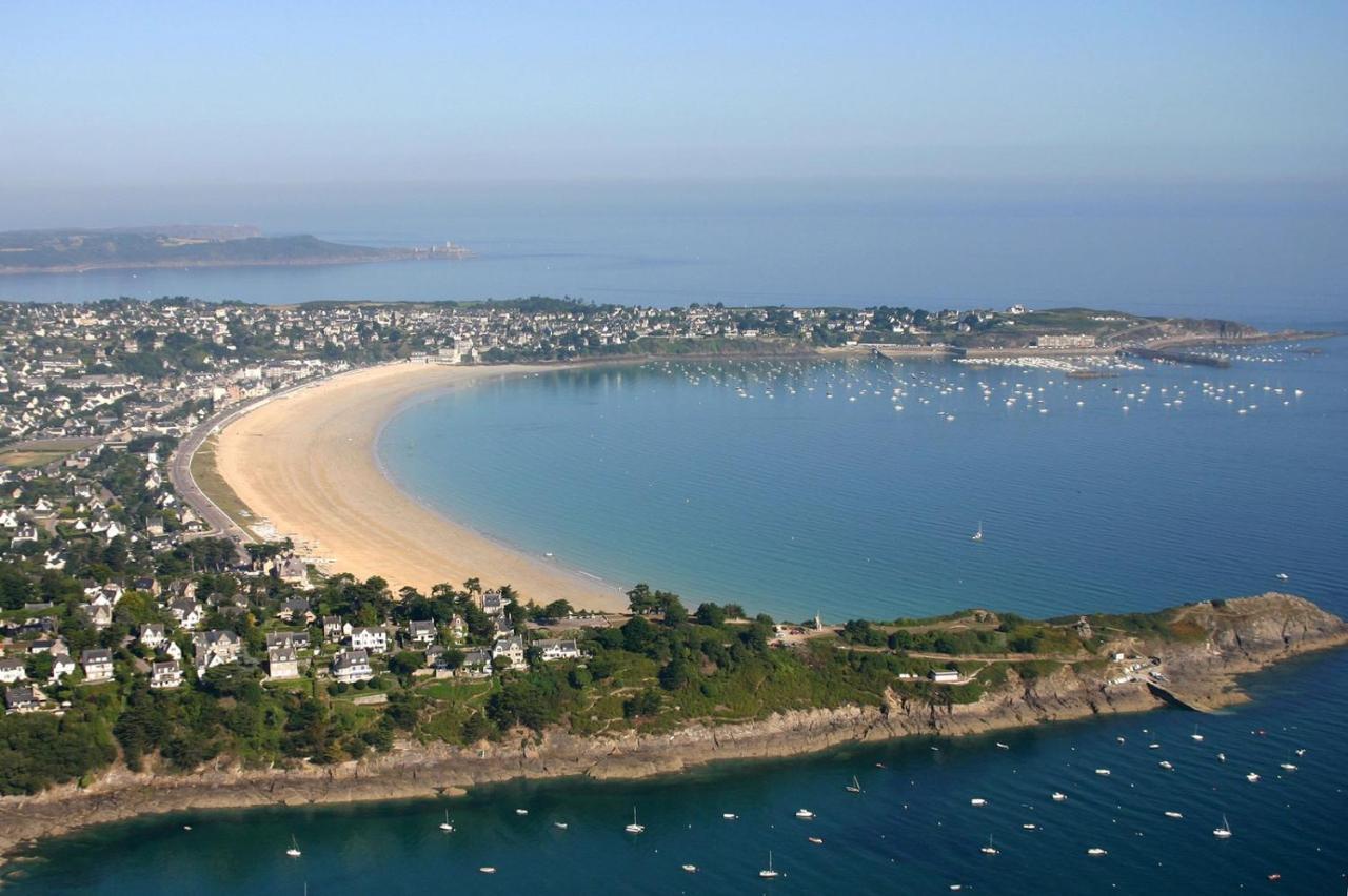 Belle Maison Acces Plage A Pied A La Garde St Cast Saint-Cast-le-Guildo Exterior photo